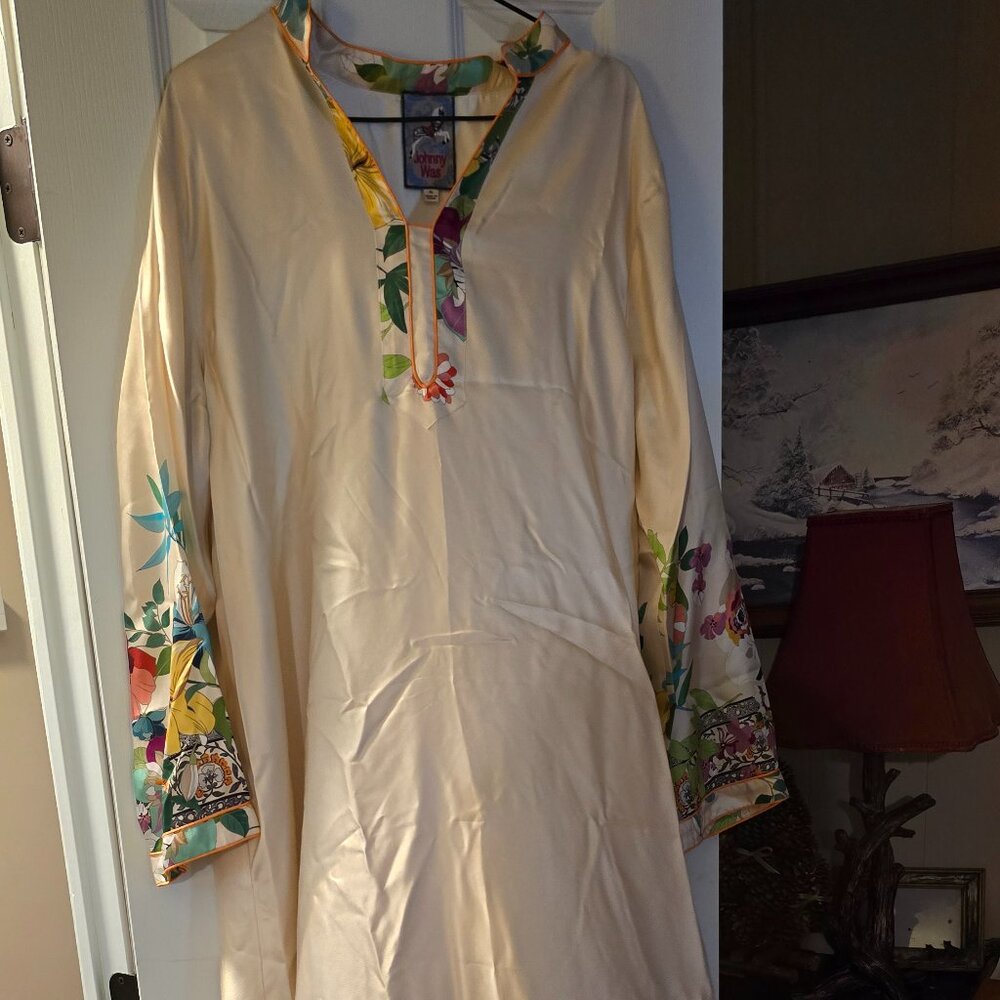 Johnny Was ladies caftan, size XL
